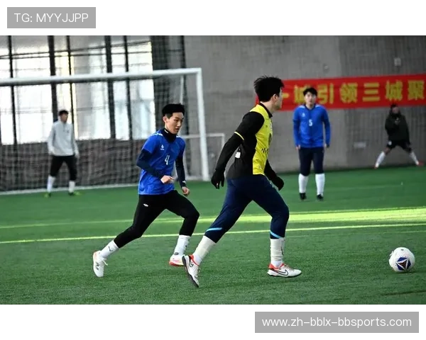 足球比赛中的精准传球与进攻协调